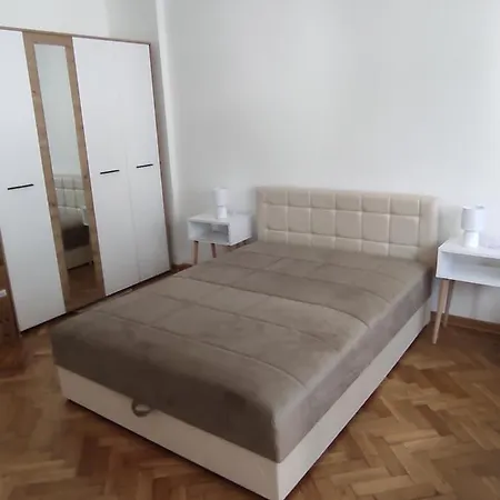 Apartman Nicolas Belgrad Exterior foto